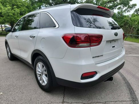 Used 2020 Kia Sorento LX w/ LX I4 Convenience Package FWD image 2