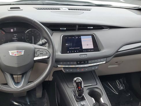 Certified 2023 Cadillac XT4 Premium Luxury image 19