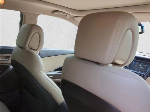 Used 2018 Hyundai Santa Fe Sport w/ 2.4L Tech Package 04 FWD image 22