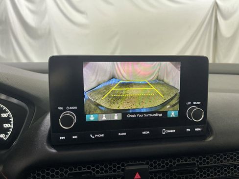 Used 2024 Honda HR-V Sport image 17