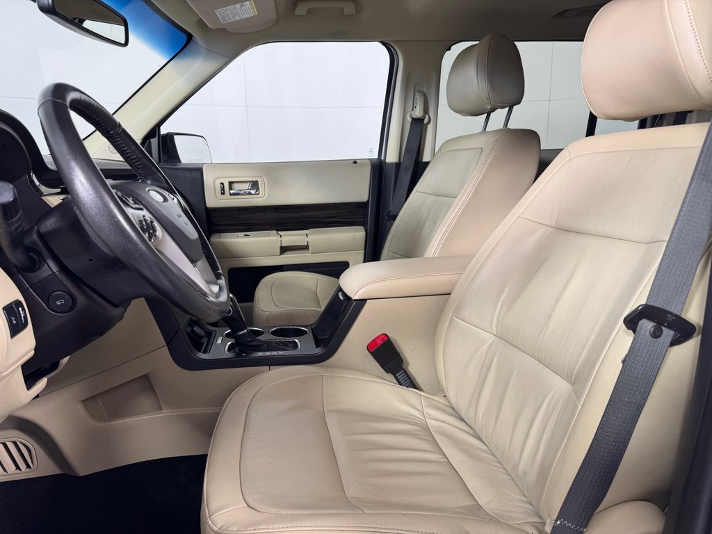 Used 2018 Ford Flex SEL w/ Equipment Group 202A AWD/4WD image 11