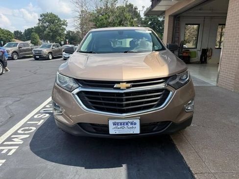 Used 2018 Chevrolet Equinox LS FWD image 8