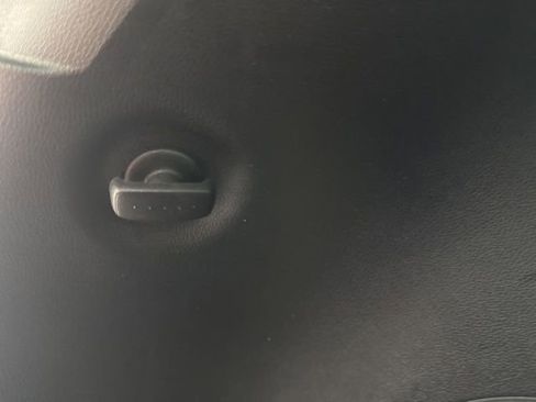 Certified 2023 Kia Sorento SX Prestige image 28