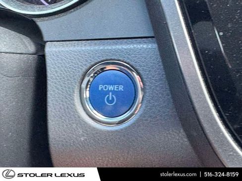 Used 2018 Toyota Camry XLE w/ Audio Package FWD image 33