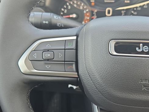 New 2026 Jeep Compass Latitude AWD/4WD image 23