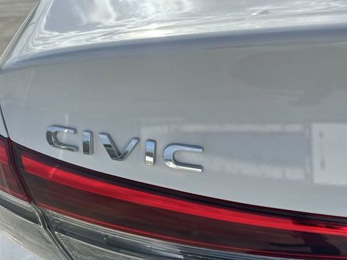 Used 2024 Honda Civic Sport image 12