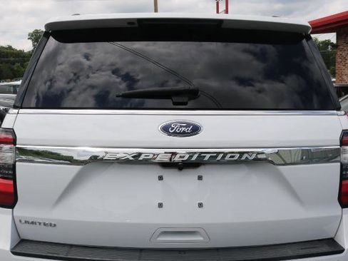 Used 2020 Ford Expedition Limited RWD image 6