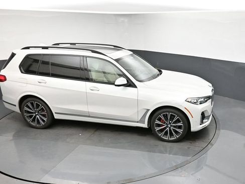 Used 2021 BMW X7 xDrive40i w/ Premium Package AWD/4WD image 18