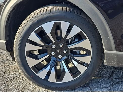 New 2026 Ford Explorer Platinum w/ LUX Leather Package image 10