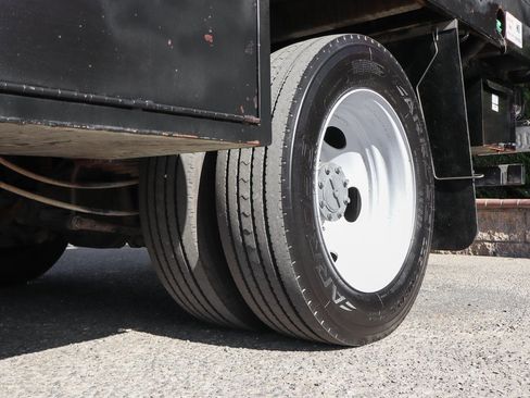 Used 2017 Ford F550 XLT image 53