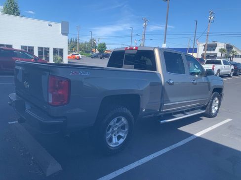 Used 2017 Chevrolet Silverado 1500 LTZ Z71 w/ LTZ Plus Package AWD/4WD image 5