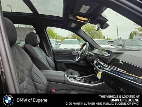 New 2026 BMW X5 xDrive50e w/ M Sport Package AWD/4WD image 11