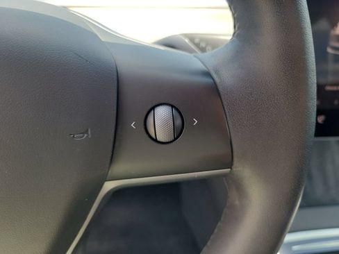 Used 2023 Tesla Model 3 Standard Range RWD image 21