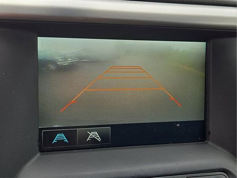 Used 2017 GMC Acadia SLE image 14