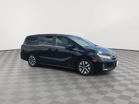 Used 2025 Honda Odyssey EX-L image 2