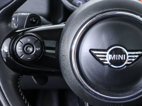 Used 2019 MINI Cooper Countryman S w/ Premium Package FWD image 9