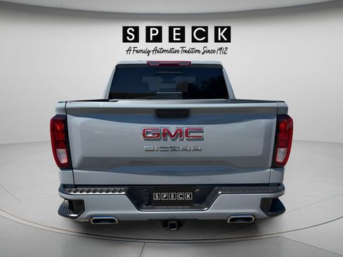 Used 2024 GMC Sierra 1500 Elevation w/ Preferred Package AWD/4WD image 4