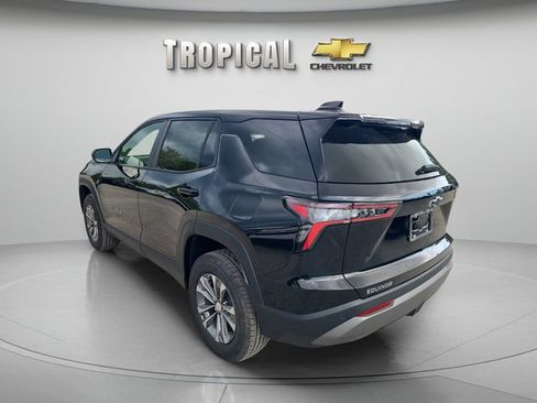New 2027 Chevrolet Equinox LT FWD image 3