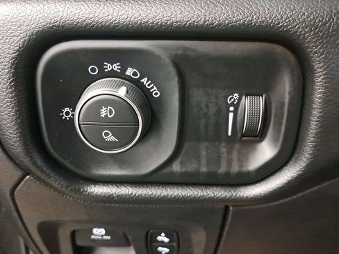 Used 2020 RAM 1500 Big Horn image 26