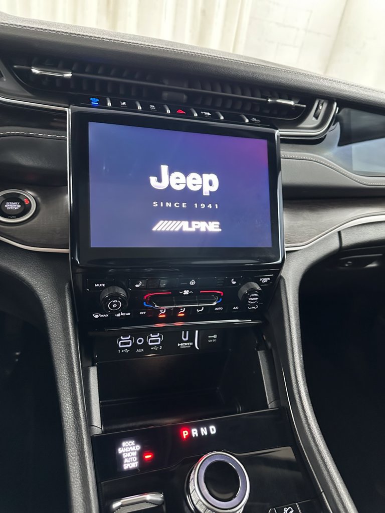Used 2024 Jeep Grand Cherokee Limited 4xe AWD/4WD image 19