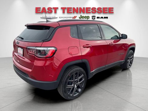 New 2026 Jeep Compass Latitude image 3