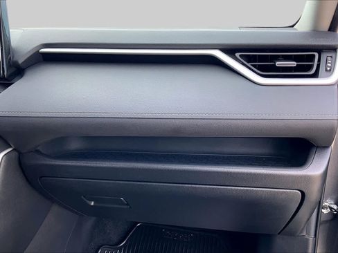 Used 2021 Toyota RAV4 XLE Premium FWD image 18