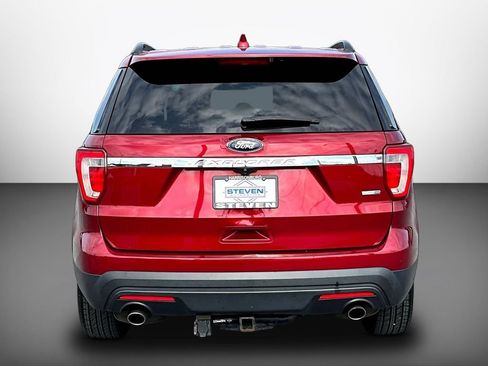 Used 2016 Ford Explorer 4WD image 5