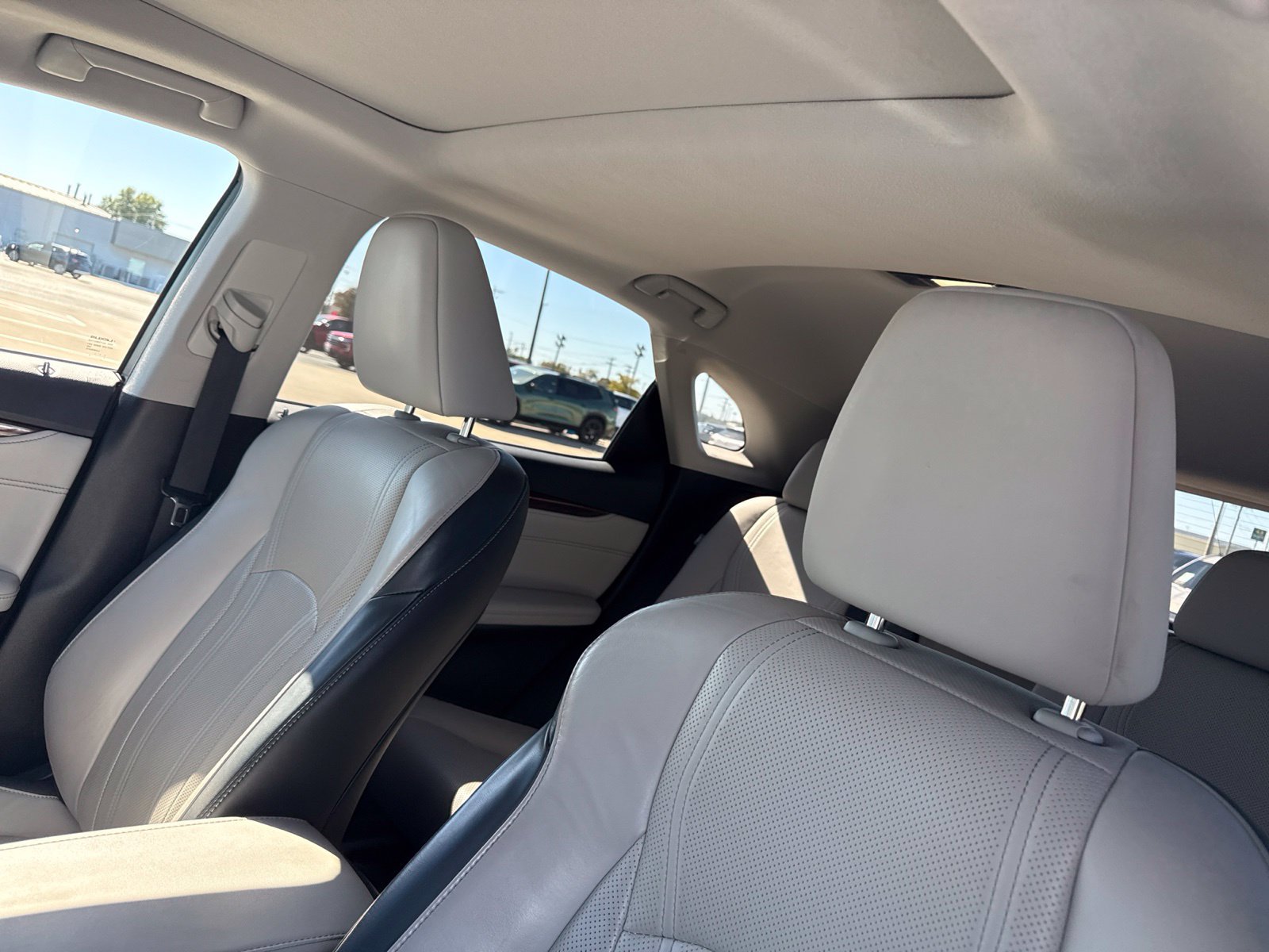 Used 2017 Lexus RX 350 AWD w/ Premium Package image 3