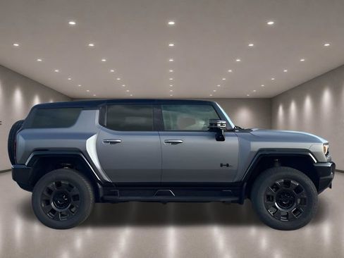 New 2026 GMC Hummer EV 3X w/ Carbon Fiber Edition Package AWD/4WD image 13