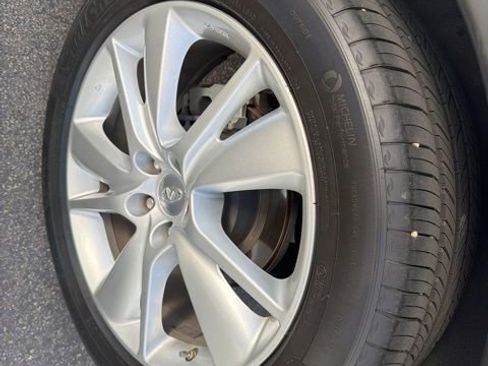 Used 2015 INFINITI QX70 AWD w/ Premium Package image 13