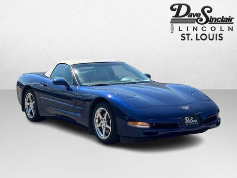 Used 2004 Chevrolet Corvette Convertible w/ Preferred Equipment Group RWD image 1