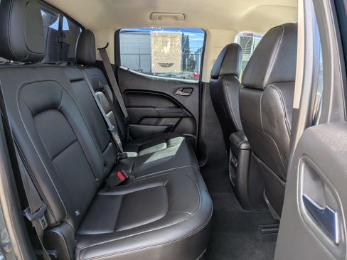 Used 2018 Chevrolet Colorado ZR2 AWD/4WD image 9
