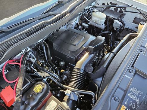 Used 2015 Chevrolet Silverado 2500 W/T AWD/4WD image 44