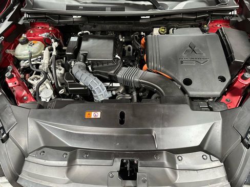 Used 2023 Mitsubishi Outlander SEL 40th Anniversary AWD/4WD image 24
