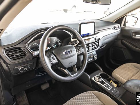 Used 2020 Ford Escape SE AWD/4WD image 8