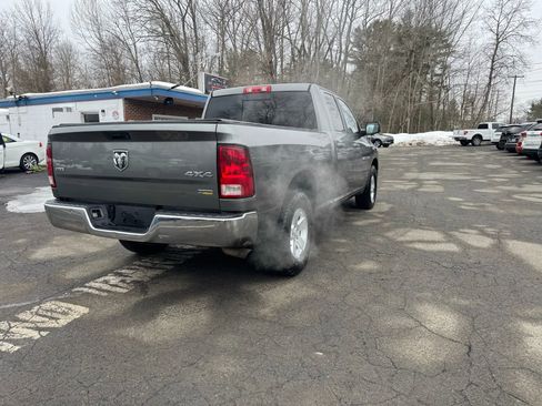 Used 2012 RAM 1500 Classic SLT AWD/4WD image 3