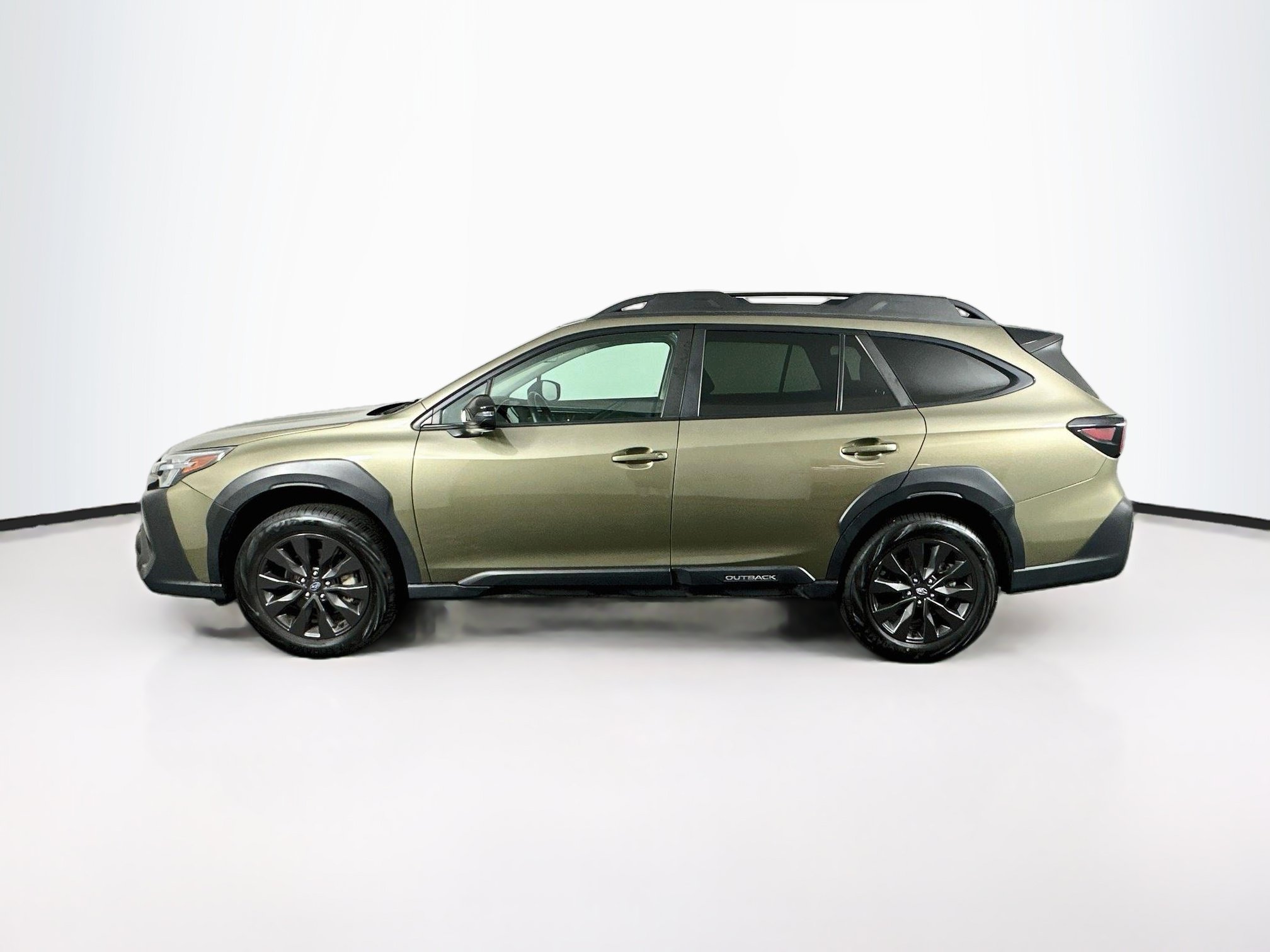 Used 2025 Subaru Outback Onyx Edition AWD/4WD image 4