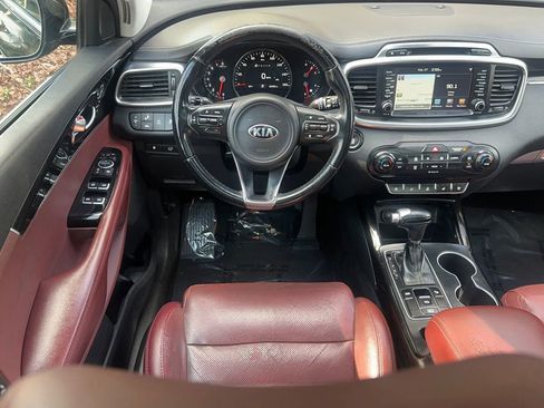 Used 2017 Kia Sorento SX FWD image 6