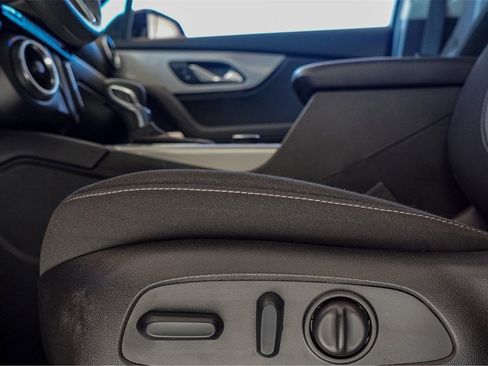 Used 2024 Chevrolet Blazer LT w/ Convenience Package image 21