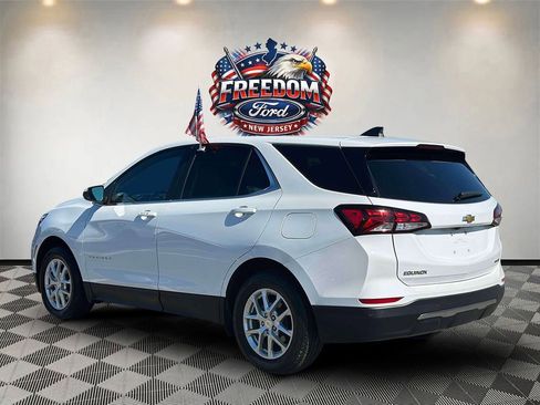 Used 2024 Chevrolet Equinox LT image 5