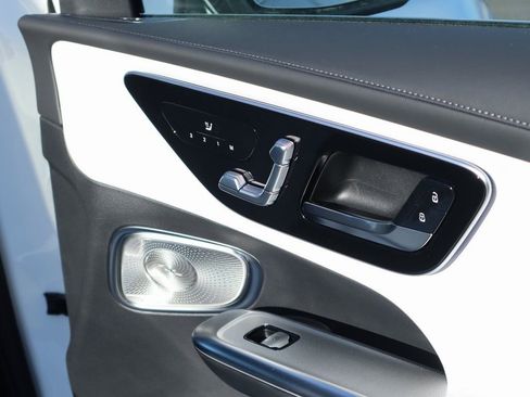 Used 2026 Mercedes-Benz GLC 300 4MATIC image 15
