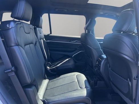 New 2026 Jeep Grand Cherokee L Limited AWD/4WD image 21