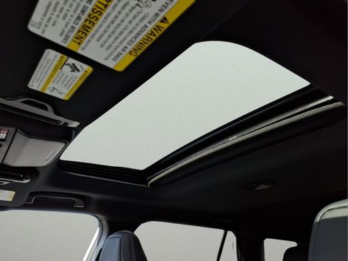 New 2026 Subaru Outback Touring XT image 8