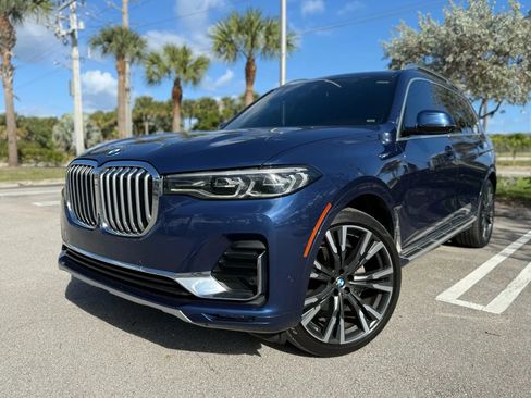 Used 2020 BMW X7 xDrive40i w/ Premium Package AWD/4WD image 2