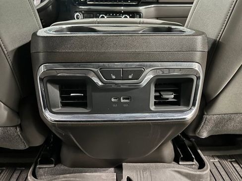 Used 2023 GMC Sierra 1500 SLT w/ SLT Premium Plus Package AWD/4WD image 29