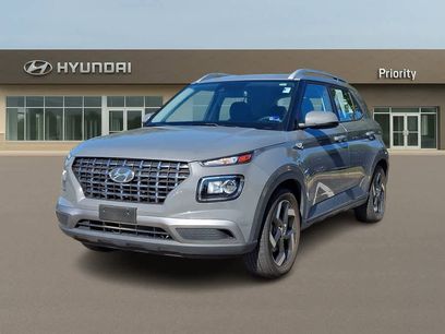 Used 2021 Hyundai Venue SEL
