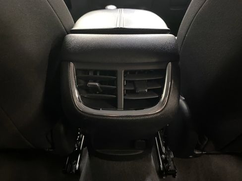 Used 2023 Chevrolet Malibu LT image 37