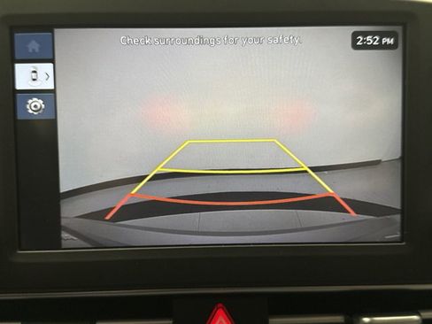 Used 2025 Hyundai Elantra Sport FWD image 15