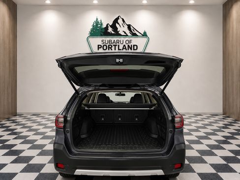 Used 2023 Subaru Outback Limited AWD/4WD image 5