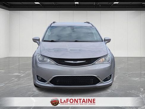 Used 2019 Chrysler Pacifica Touring-L FWD image 8